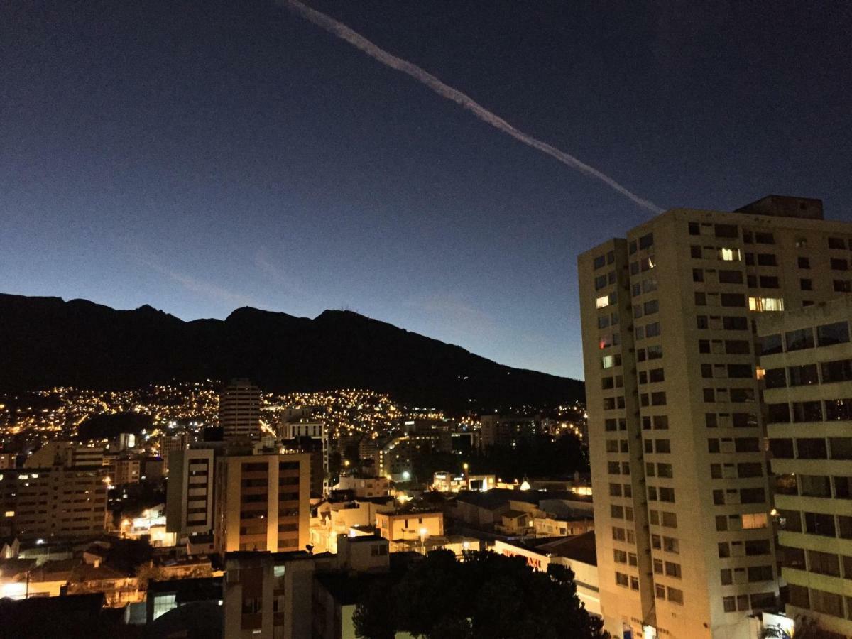 Maywa City Center Quito Bagian luar foto